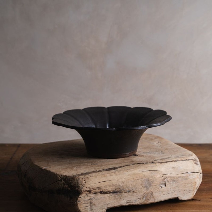 Shop Kitchen + Diningshop Kitchen + Dining Zhitaofang's/製陶方式 Plates & Bowls | Flower Deep Bowl In Black