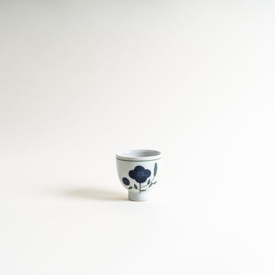 Shop Kitchen + Diningshop Kitchen + Dining Yeogi-Damki Mugs & Cups | Yeogi Damki Footed Peony Teacup